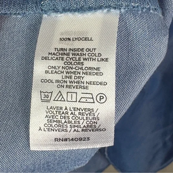 NWT Loft Outlet Chambray Lyocell Peasant Top Ruffles Flowy Soft Women's Large - Picture 11 of 11